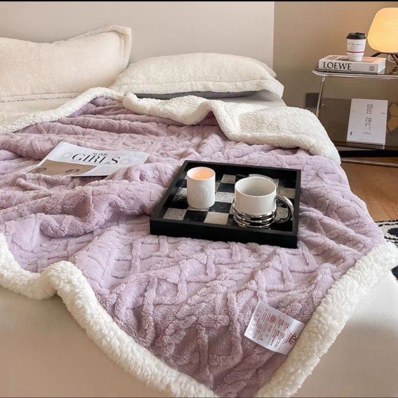 PATURĂ TRICOT CU BLĂNIȚĂ – LILA